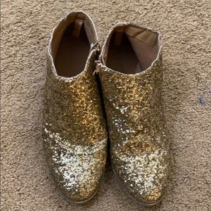 Old Navy glitter booties gold 6